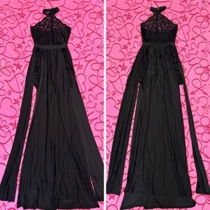 Elegant Black Lace Halter Dress